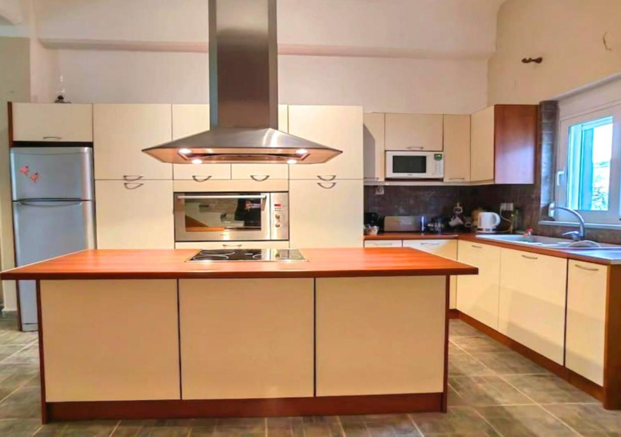 Villa Nelparadi Platanos  Экстерьер фото