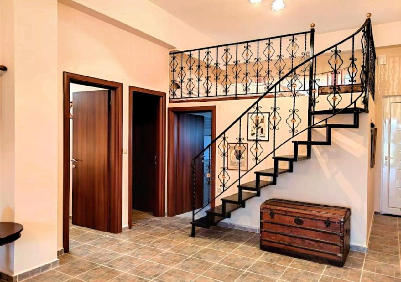 Villa Nelparadi Platanos  Экстерьер фото