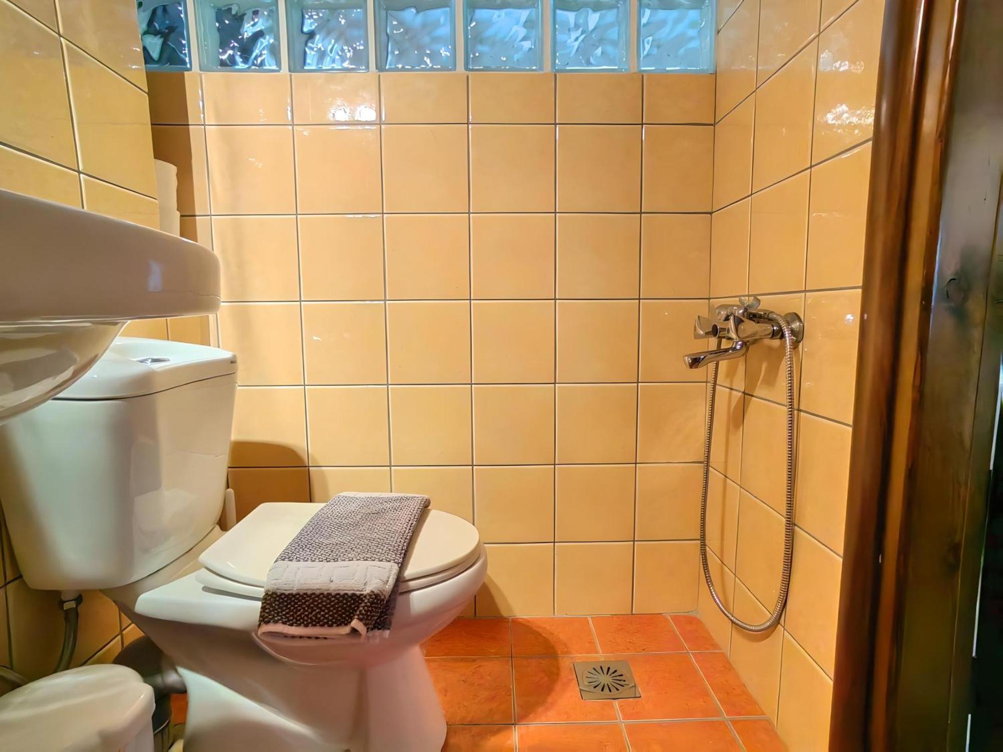 Villa Nelparadi Platanos  Экстерьер фото