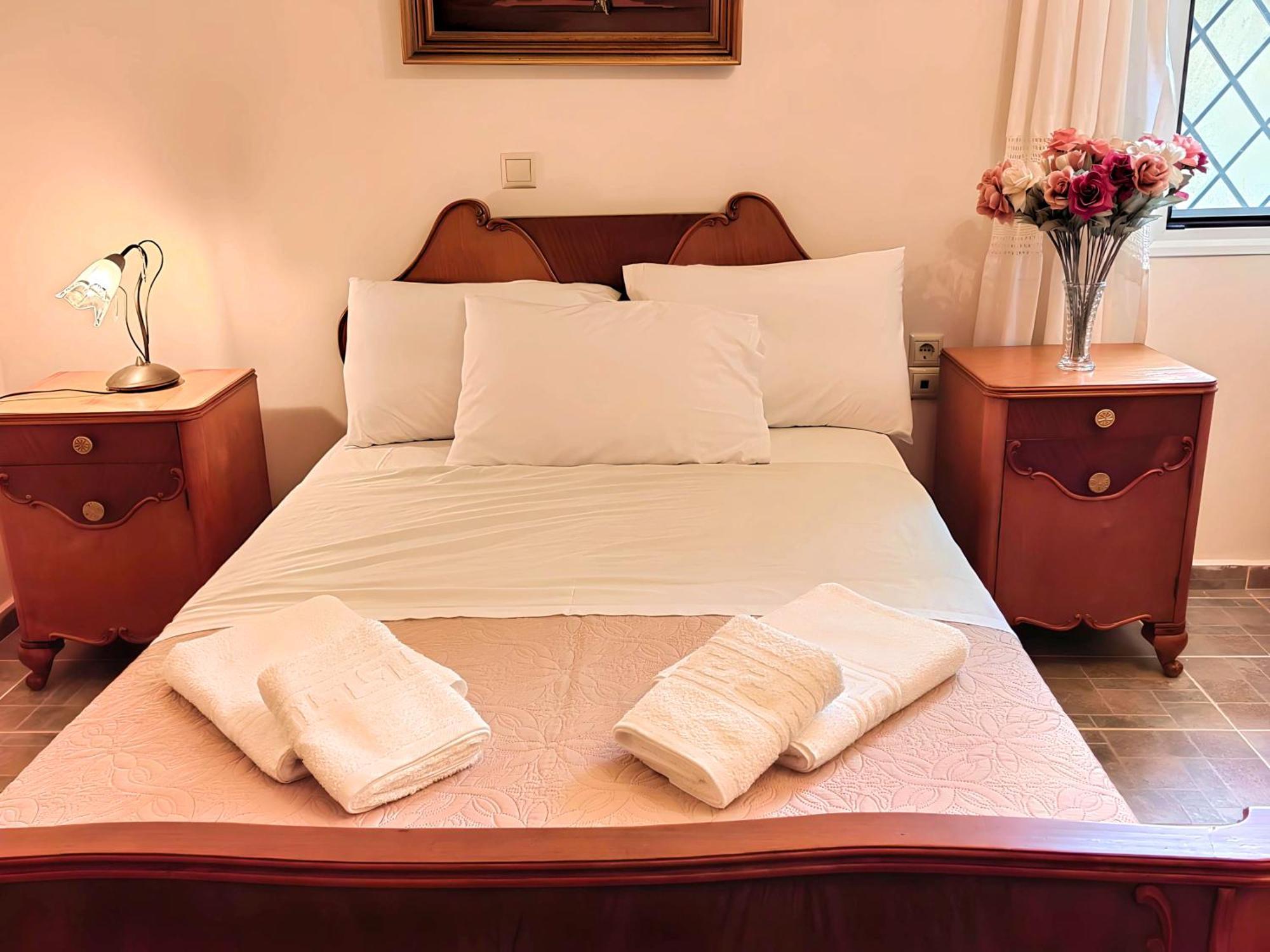 Villa Nelparadi Platanos  Экстерьер фото